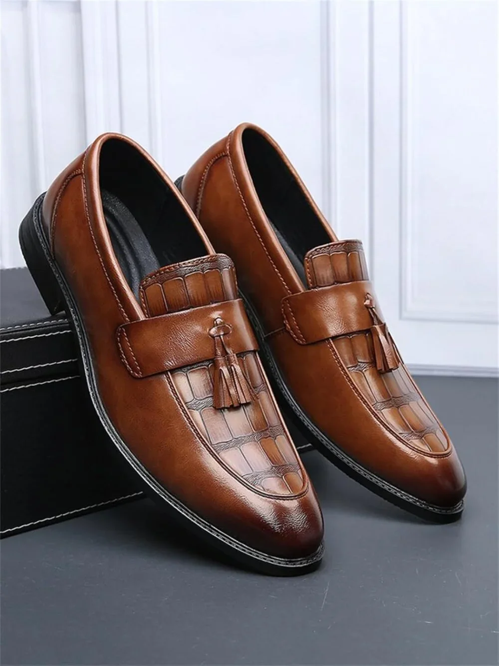Men's Brown Crocodile Print Tassel Slip On Loafers Business Formal Dress Shoes